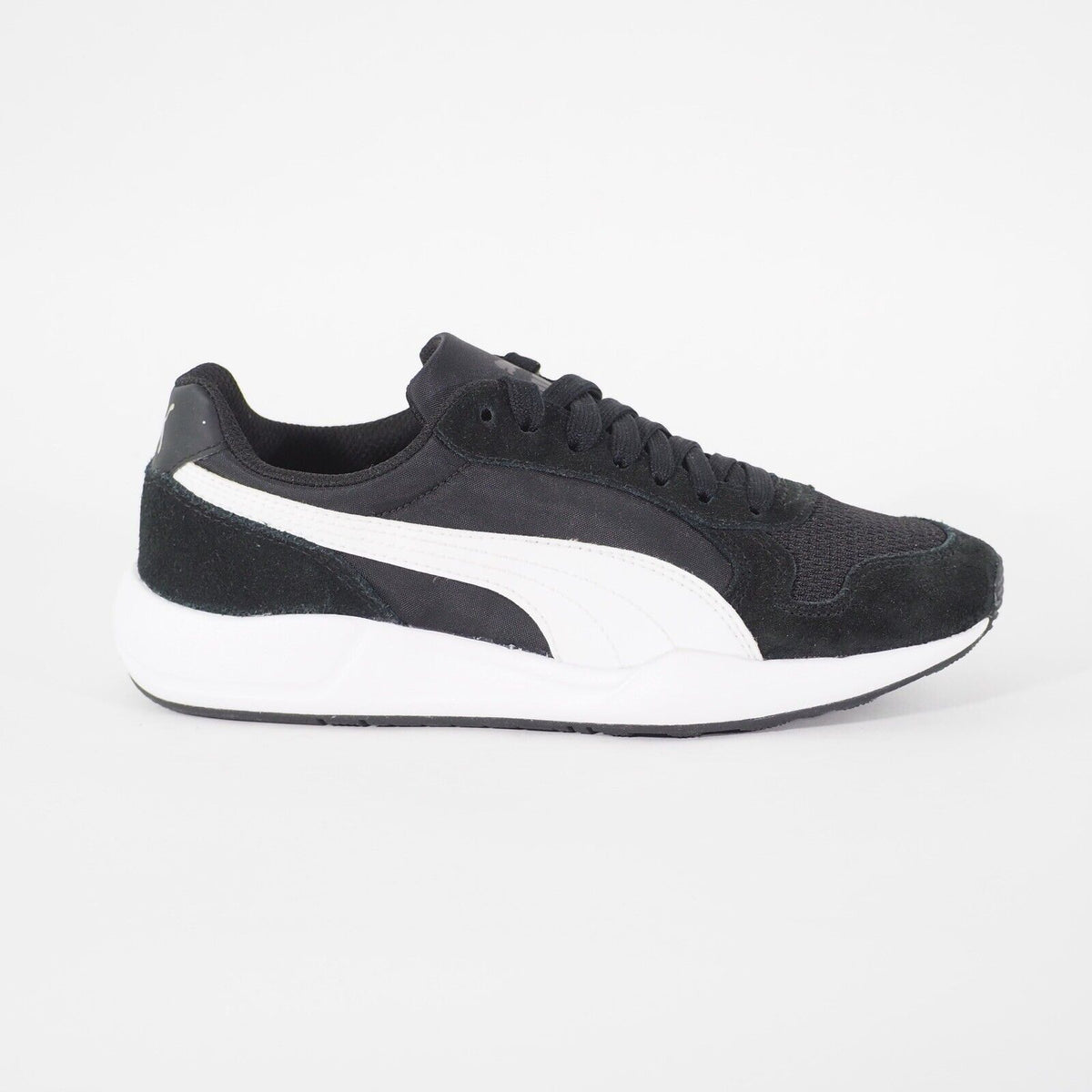 Womens Puma St Runner Plus 359879 Black/White Textile Lace Casual Walking Shoes