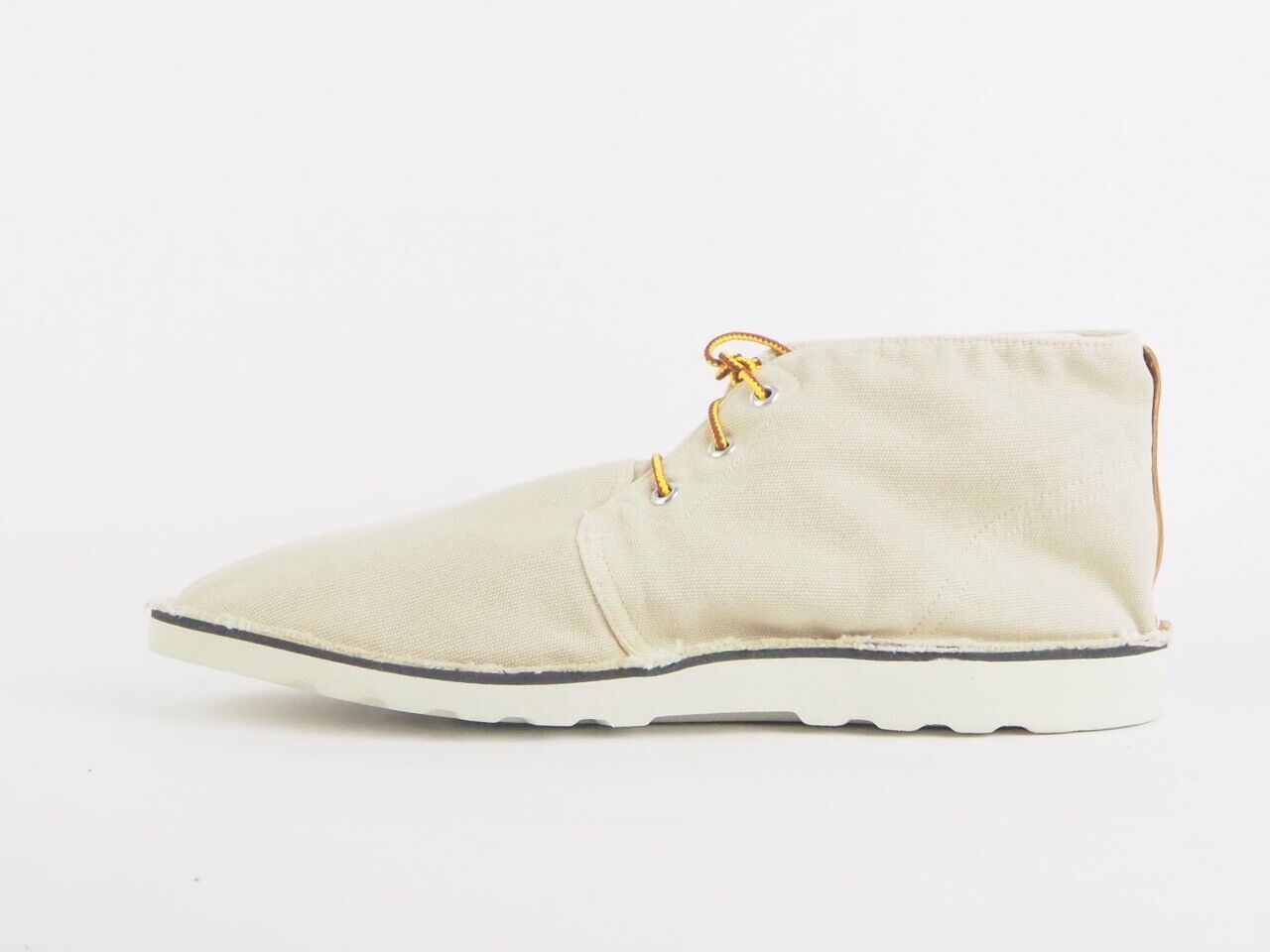 Timberland deals canvas chukka